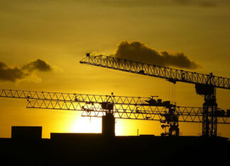 Jakie plusy ma wypożyczenie sprzętu budowlanego? Jakie plusy ma wypożyczenie sprzętu budowlaneg