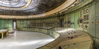 Jakie wykształcenie musi mieć inspektor bhp?