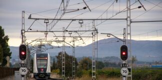 Kto może szkolić okresowo?