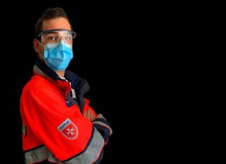 Czy w Niemczech jest prywatna służba zdrowia?