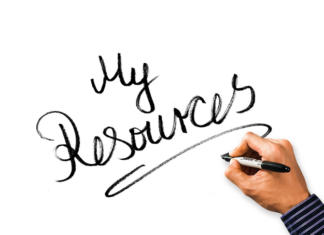 Jakie treści zawiera podstawa programowa?