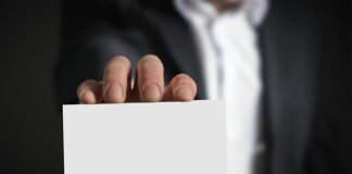 Jaka jest firmą która prowadzi odpowiedzialny biznes?