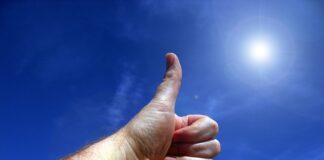 Czy kwalifikacja wstępna to to samo co kurs na przewóz rzeczy?